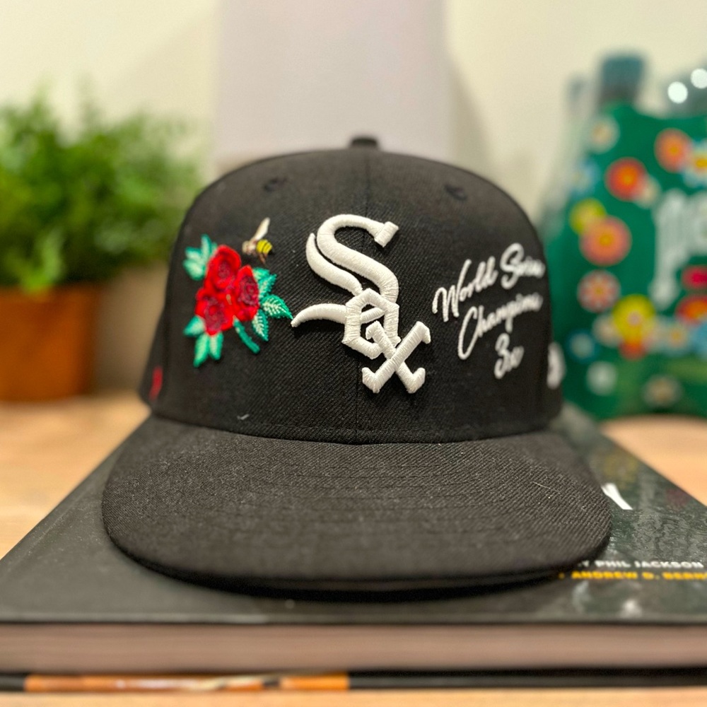Chicago Whitesox icon 2 fitted with patches
